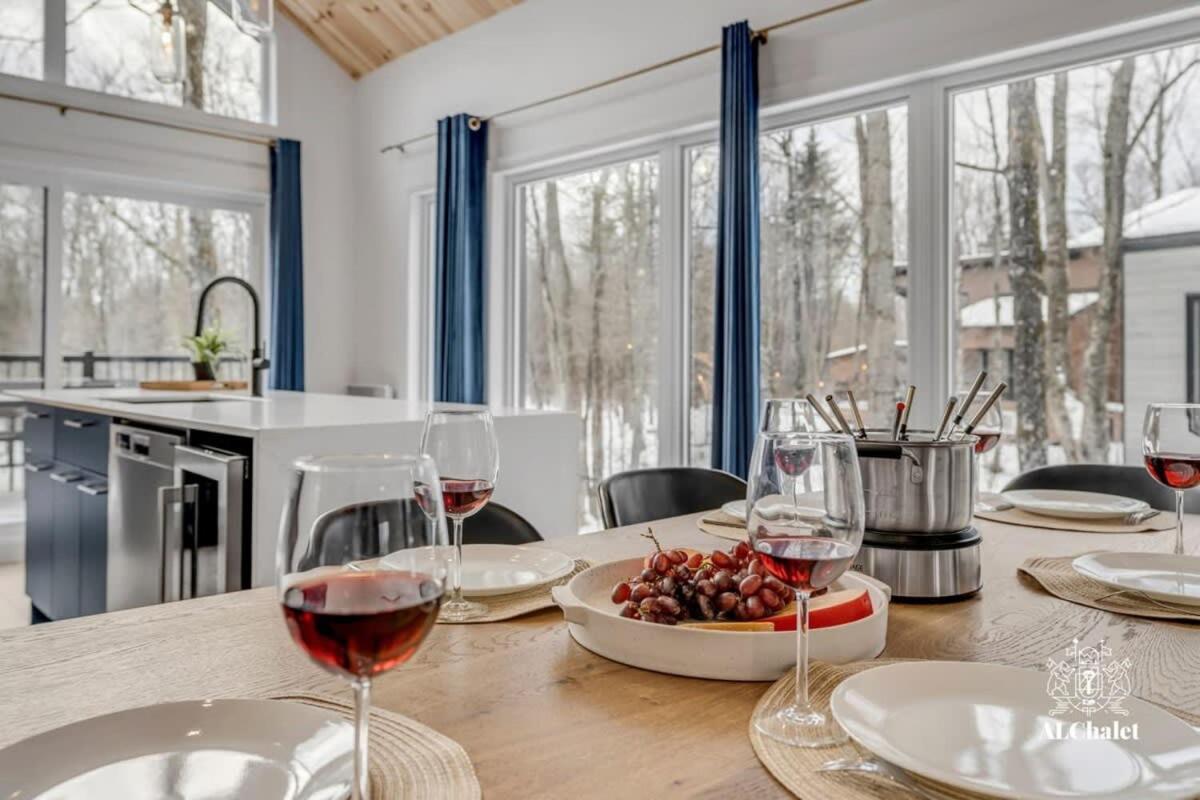 Chalet Bellevue Luxe Avec Spa Et Local A Velo Pont-Rouge Екстер'єр фото